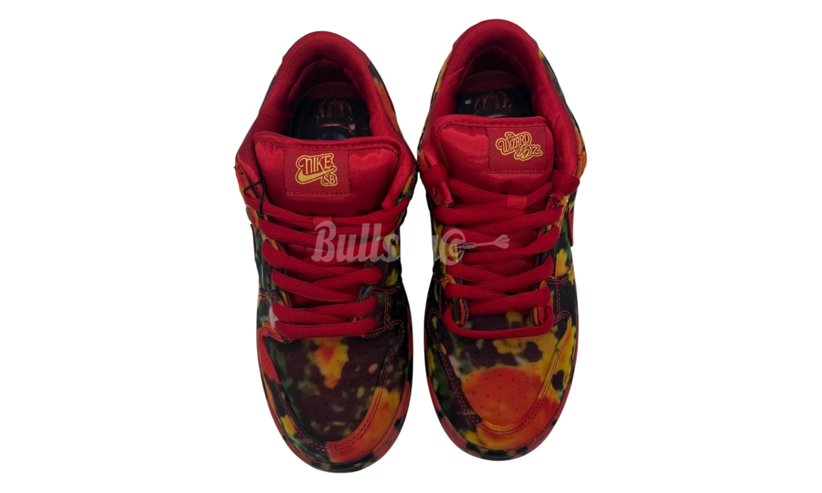 Nike SB Dunk Low The Wizard of Oz Poppy Field (PreOwned) (No Box)