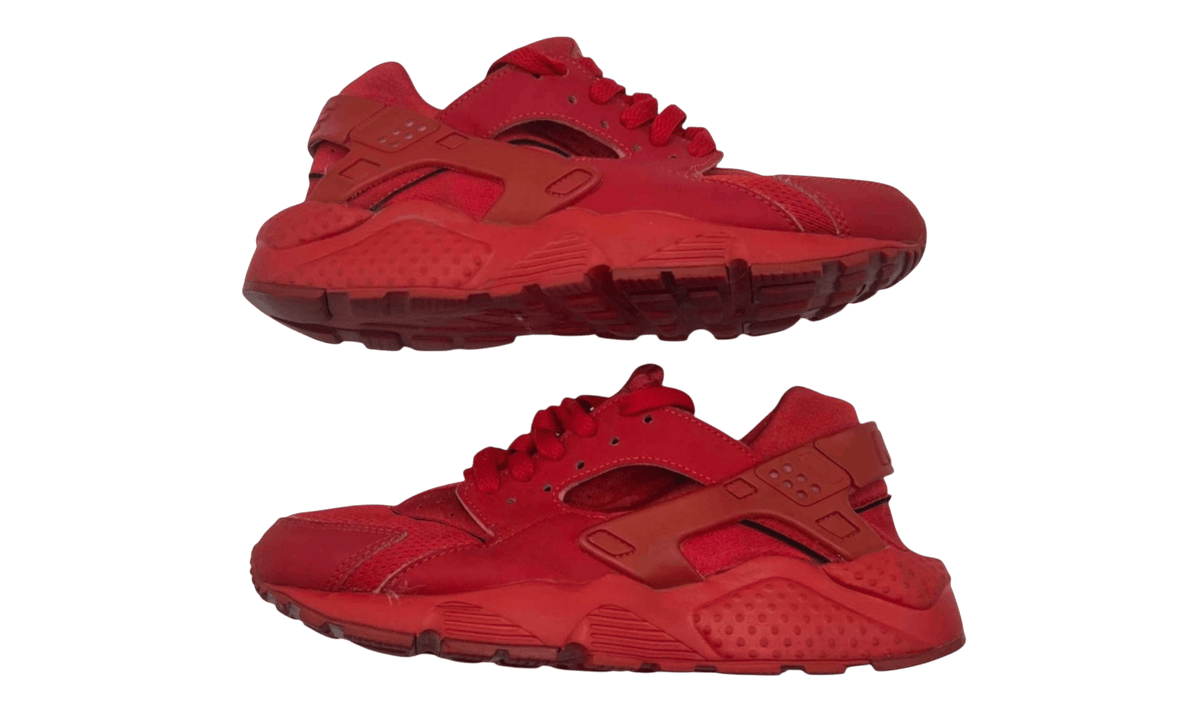 Nike Air Huarache Triple Red (GS) (PreOwned) (No Box)