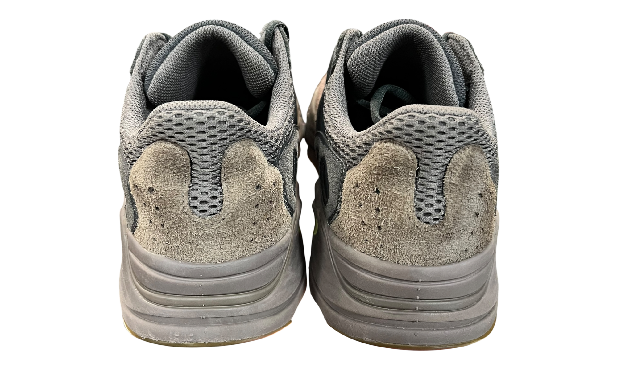 adidas Yeezy Boost 700 Mauve (PreOwned)