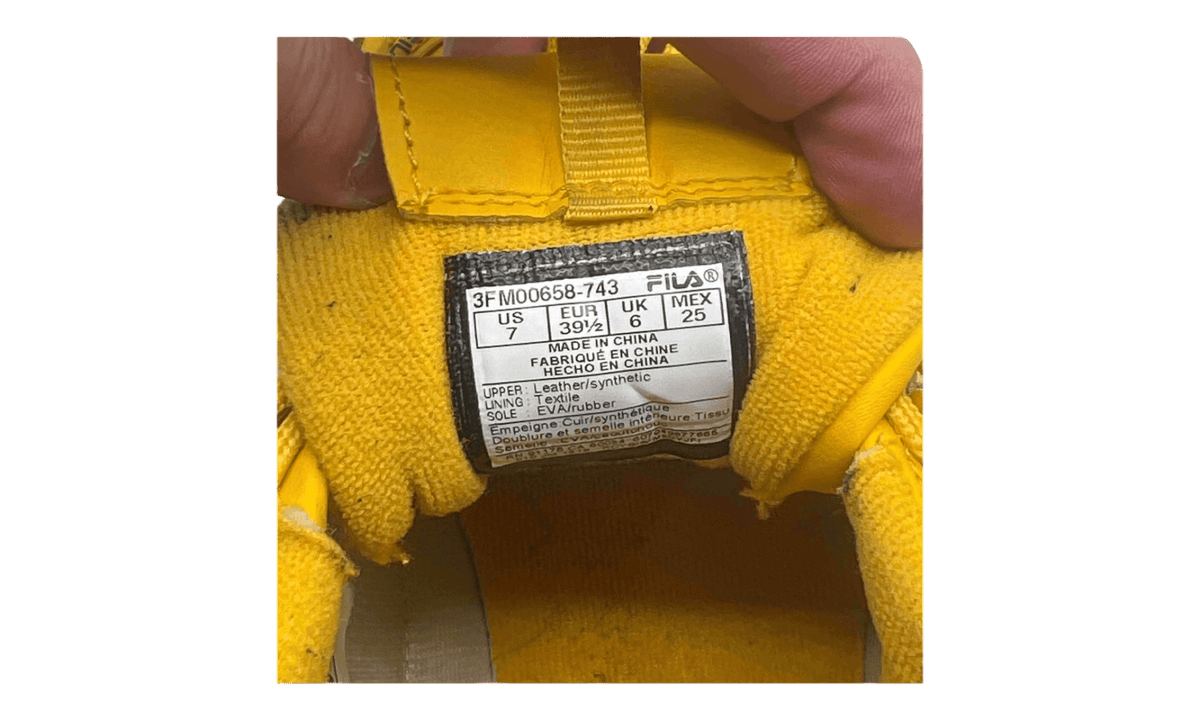 Fila Disruptor II Premium Repeat Canary Yellow (PreOwned) (No Box)