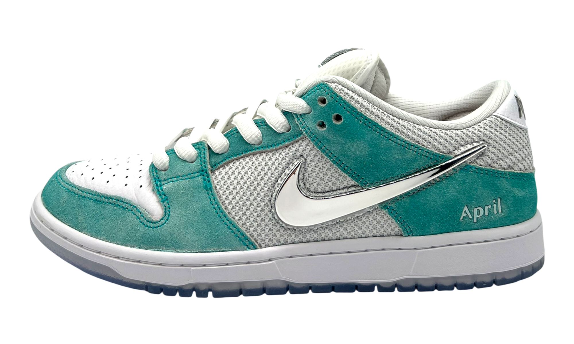 Nike SB Dunk Low April Skateboards (PreOwned)
