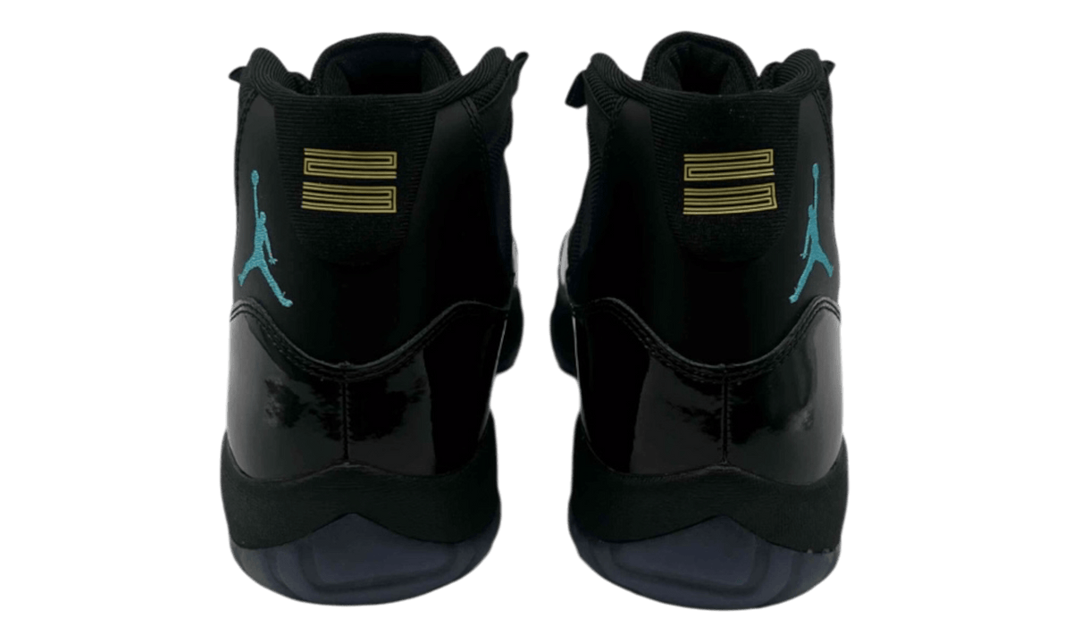 Jordan 11 Retro Gamma Blue (2025) (PreOwned)