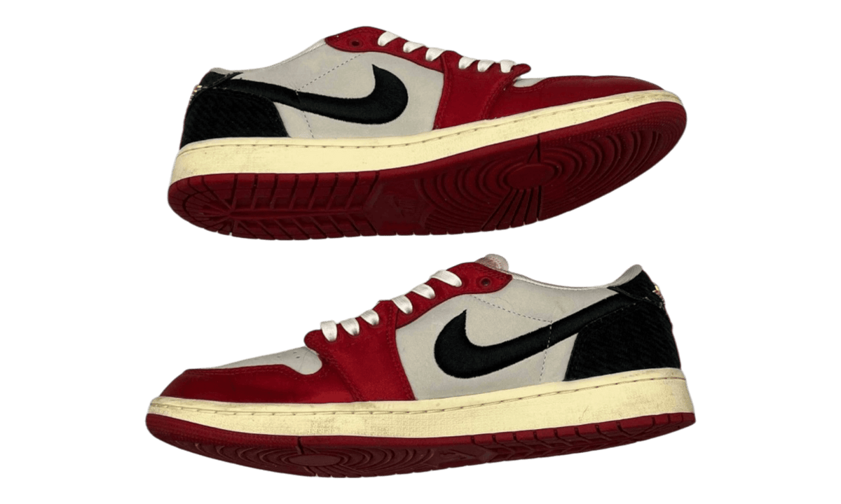 Air Jordan 1 Retro Low OG "Trophy Room Rookie Card Away" (PreOwned)