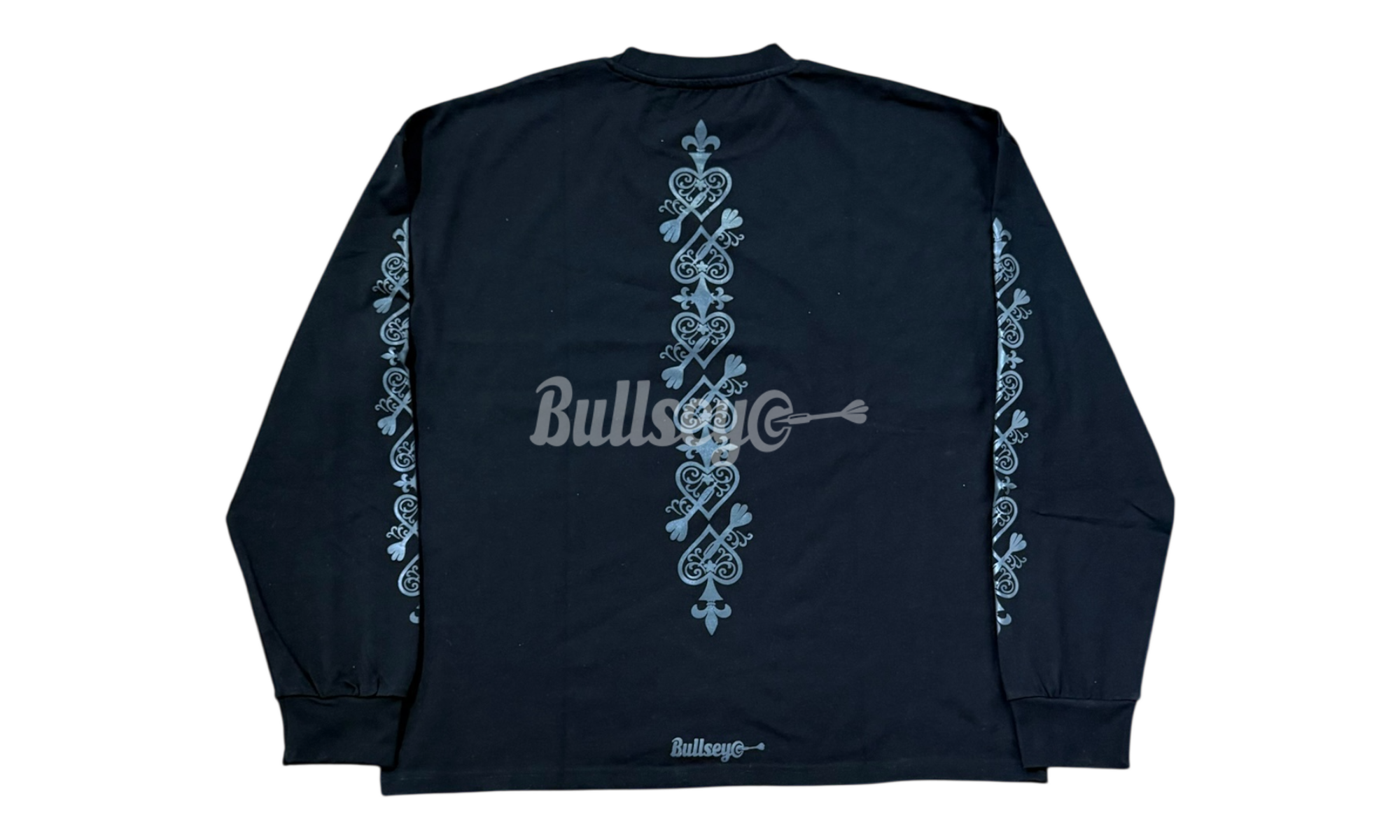 Bullseye Ace of Darts Black Longsleeve T-Shirt