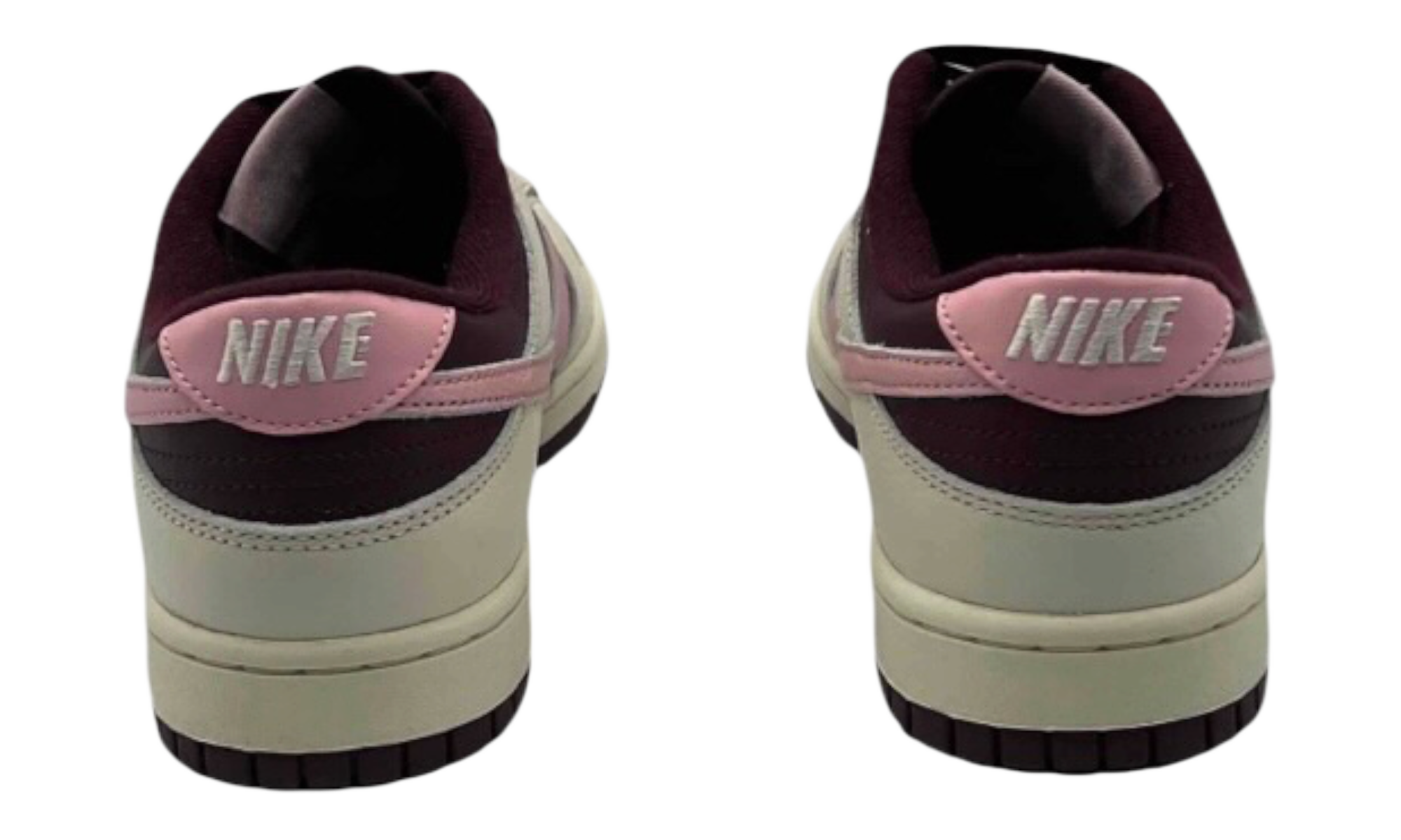 Nike Dunk Low Retro PRM Valentine's Day (2023) (PreOwned)