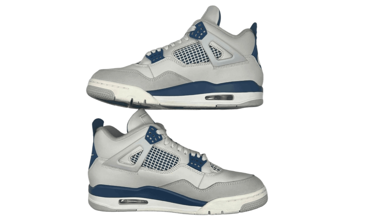 Air Jordan 4 Retro "Military Blue" (2024) (PreOwned)