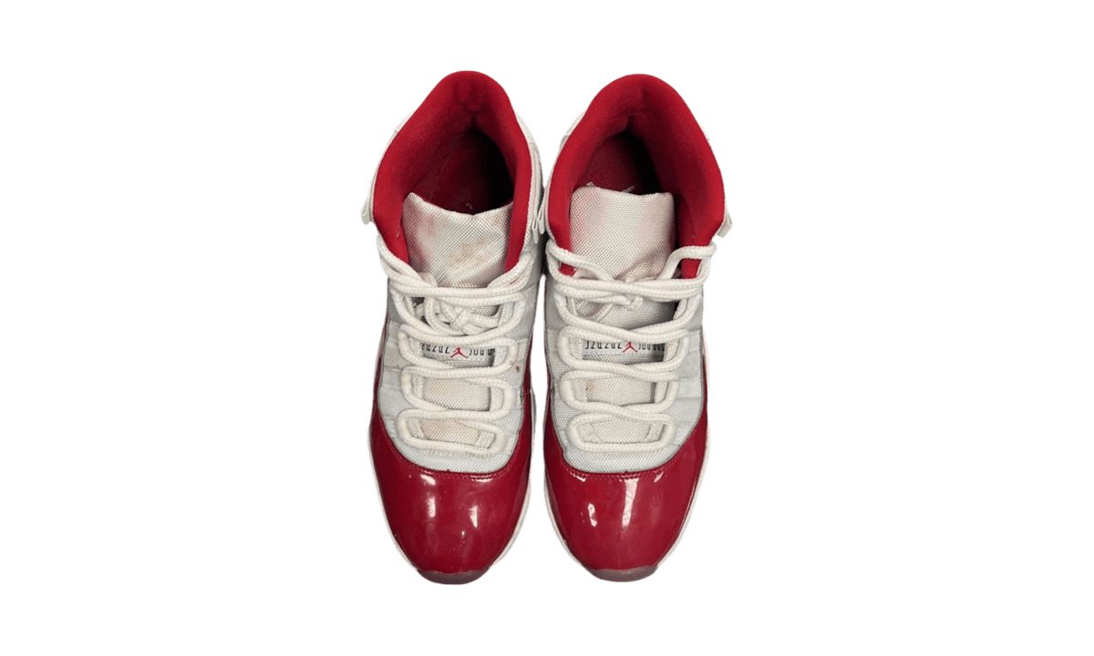 Jordan 11 Retro Cherry (2022) (PreOwned)