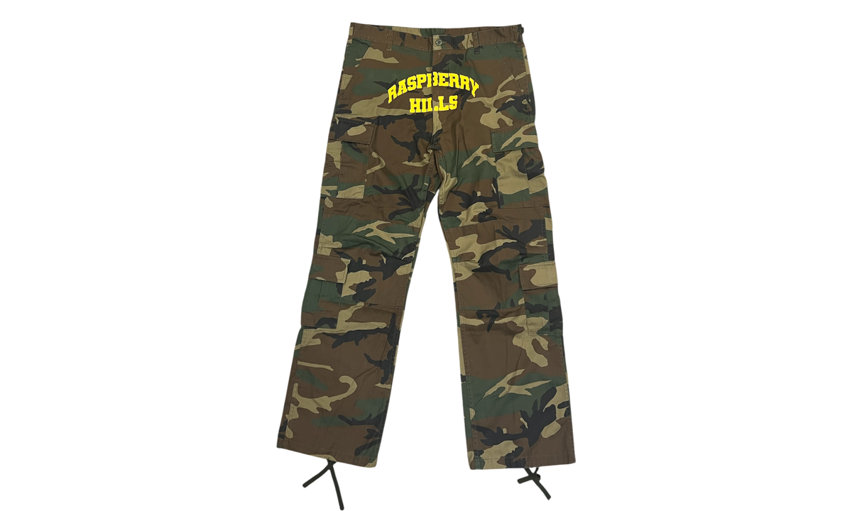 The GV Gallery Raspberry Hills Army Cargo Pants