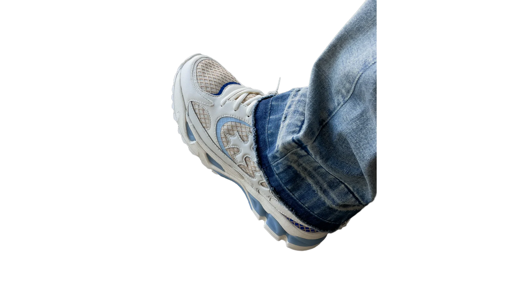 Bravest Studios Kross Kountry Runner "Ice Blue"