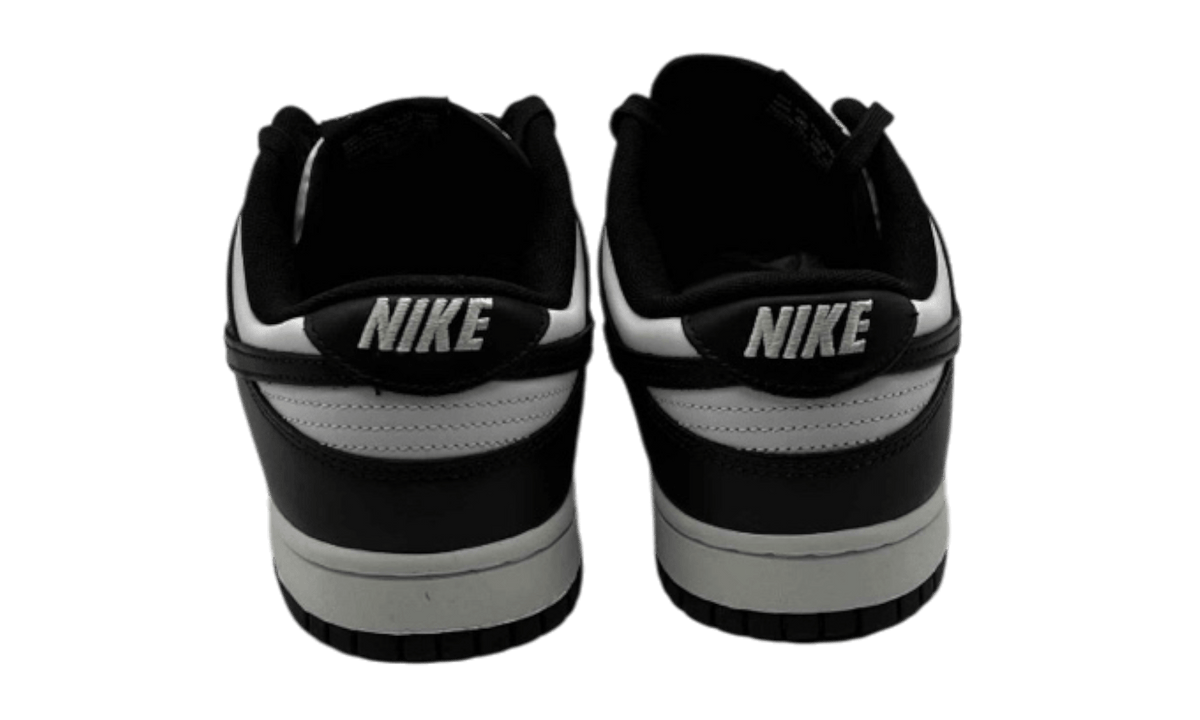 Nike Dunk Low "Panda" (PreOwned)