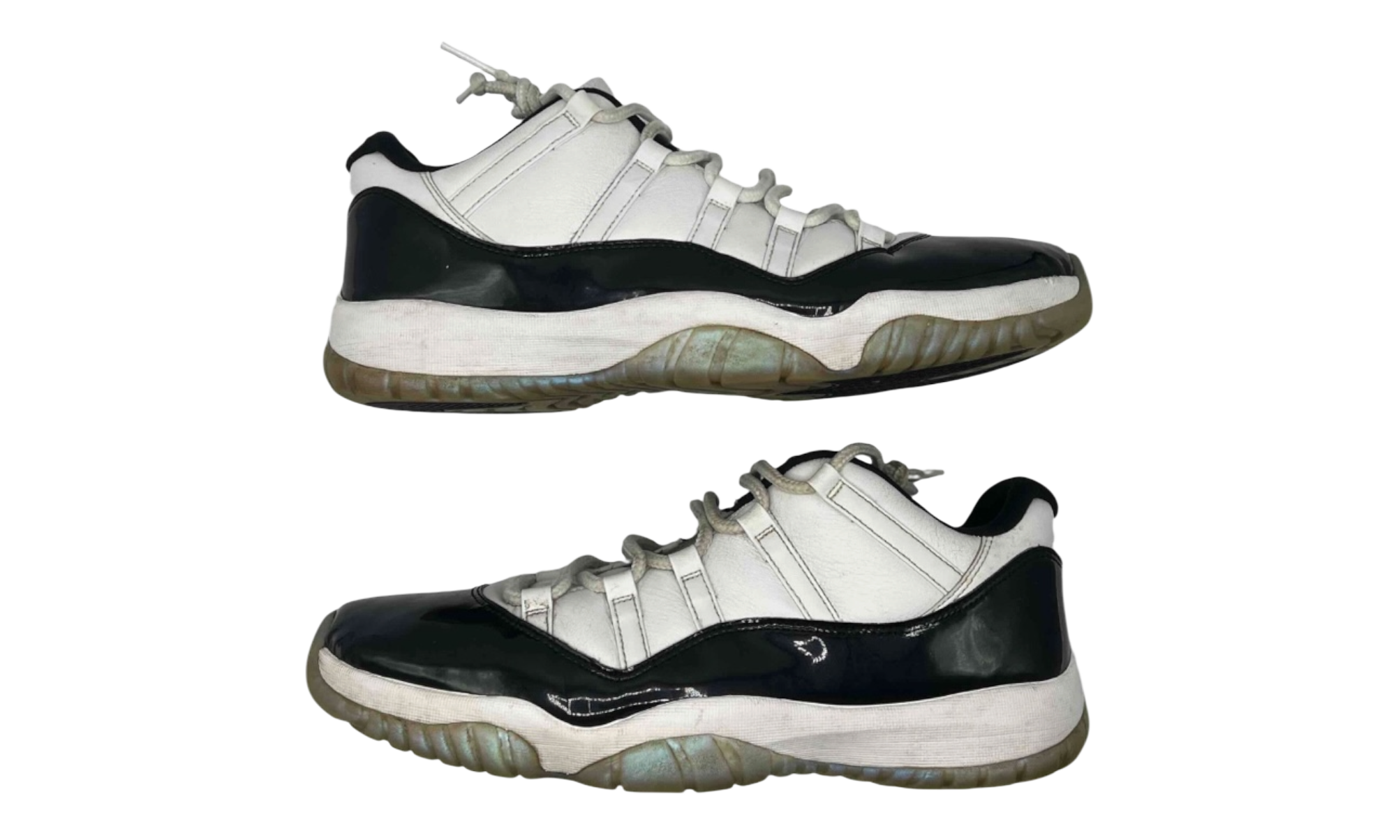 Jordan 11 Retro Low Iridescent (PreOwned)