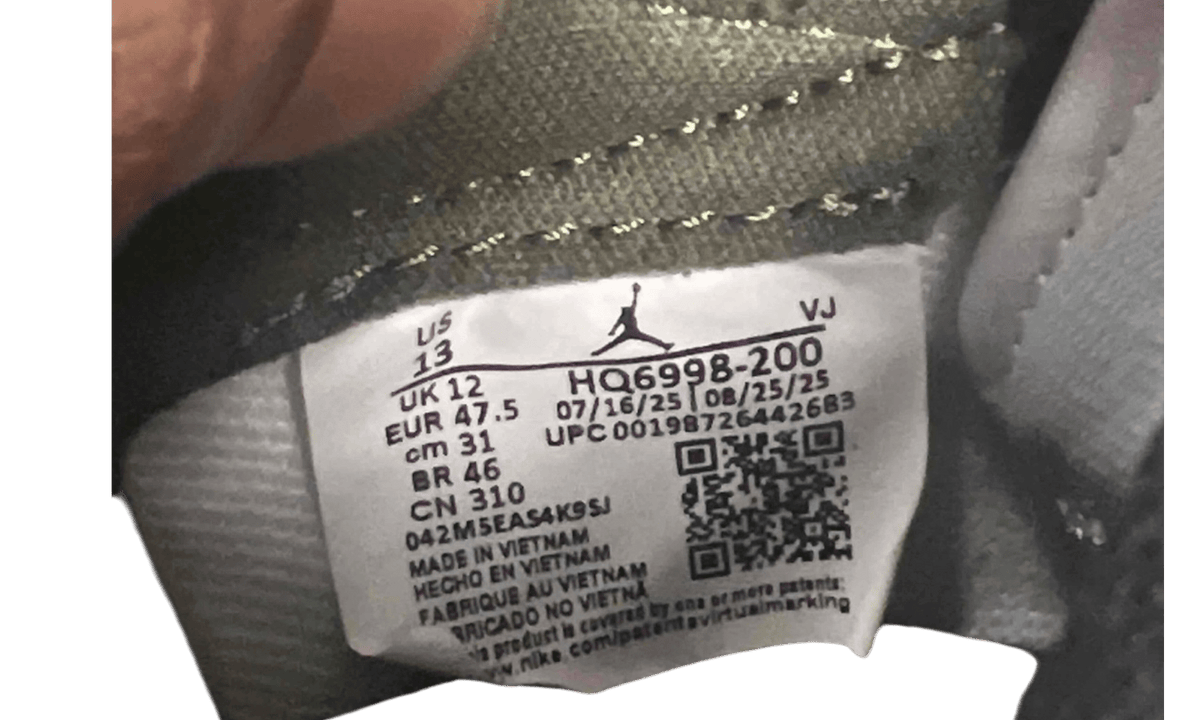 Jordan 1 Retro Low OG Medium Olive (PreOwned)
