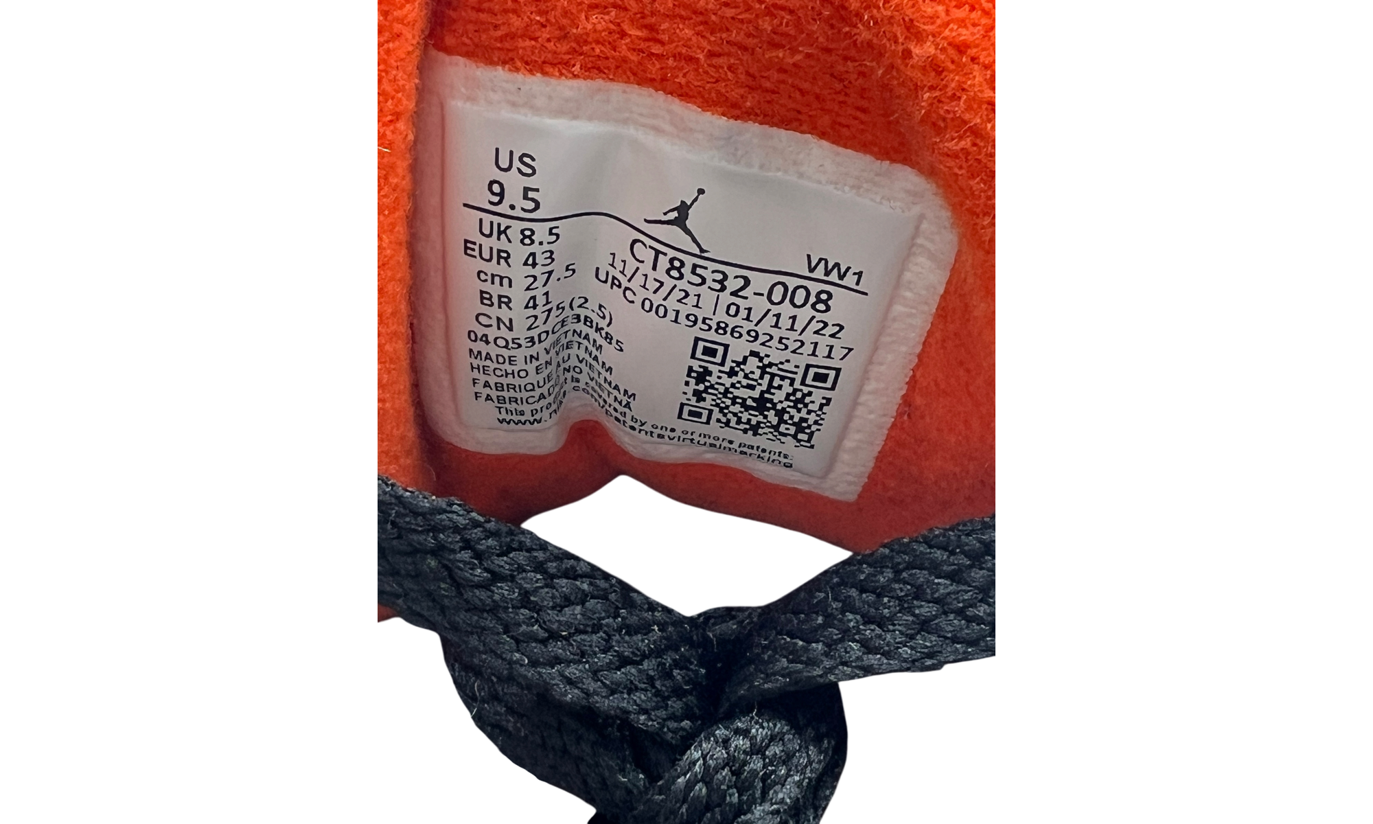 Air Jordan 3 Retro "Desert Elephant" (PreOwned)