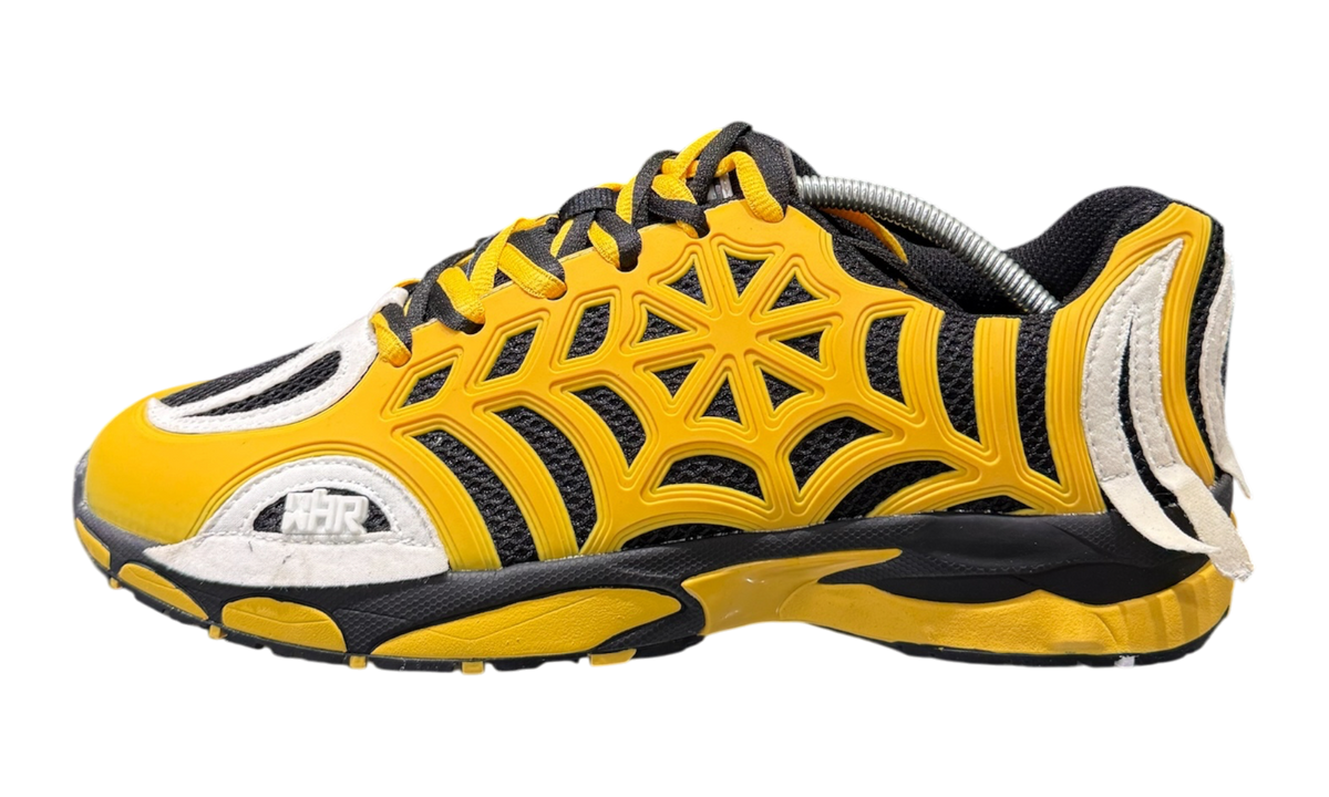 Humans At War With Peace Arachnid Yellow/Black Web Runners