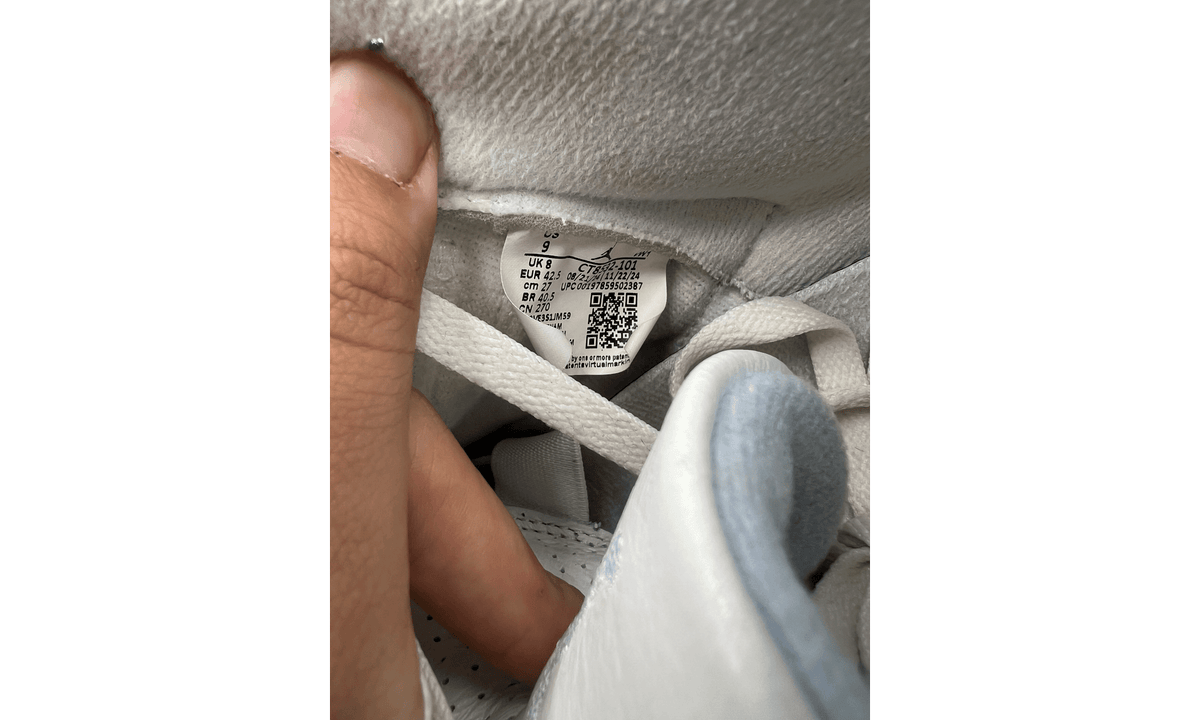 Jordan 3 Retro "Lucky Shorts" (PreOwned)