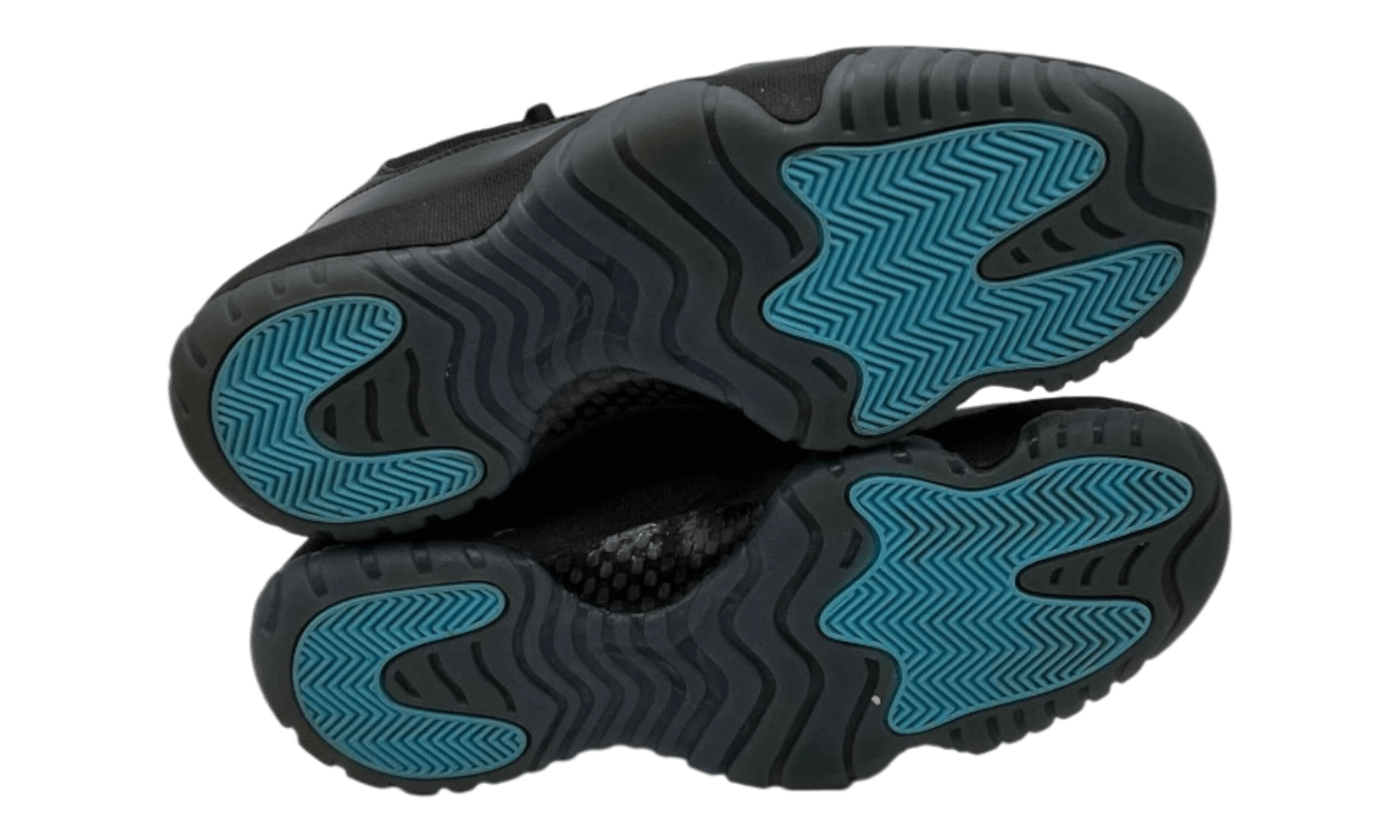 Jordan 11 Retro Gamma Blue (2025) (Preowned)