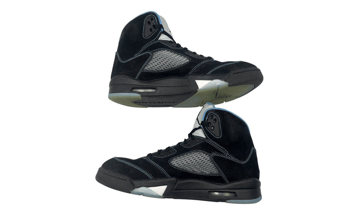 Jordan 5 Retro Black University Blue (2026) (Preowned)