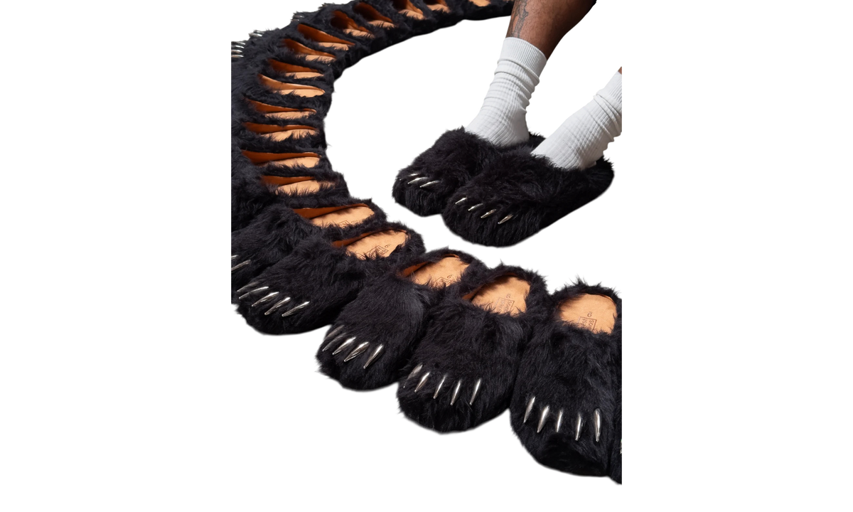 Bravest Studios Bear Claw Mule "Black"