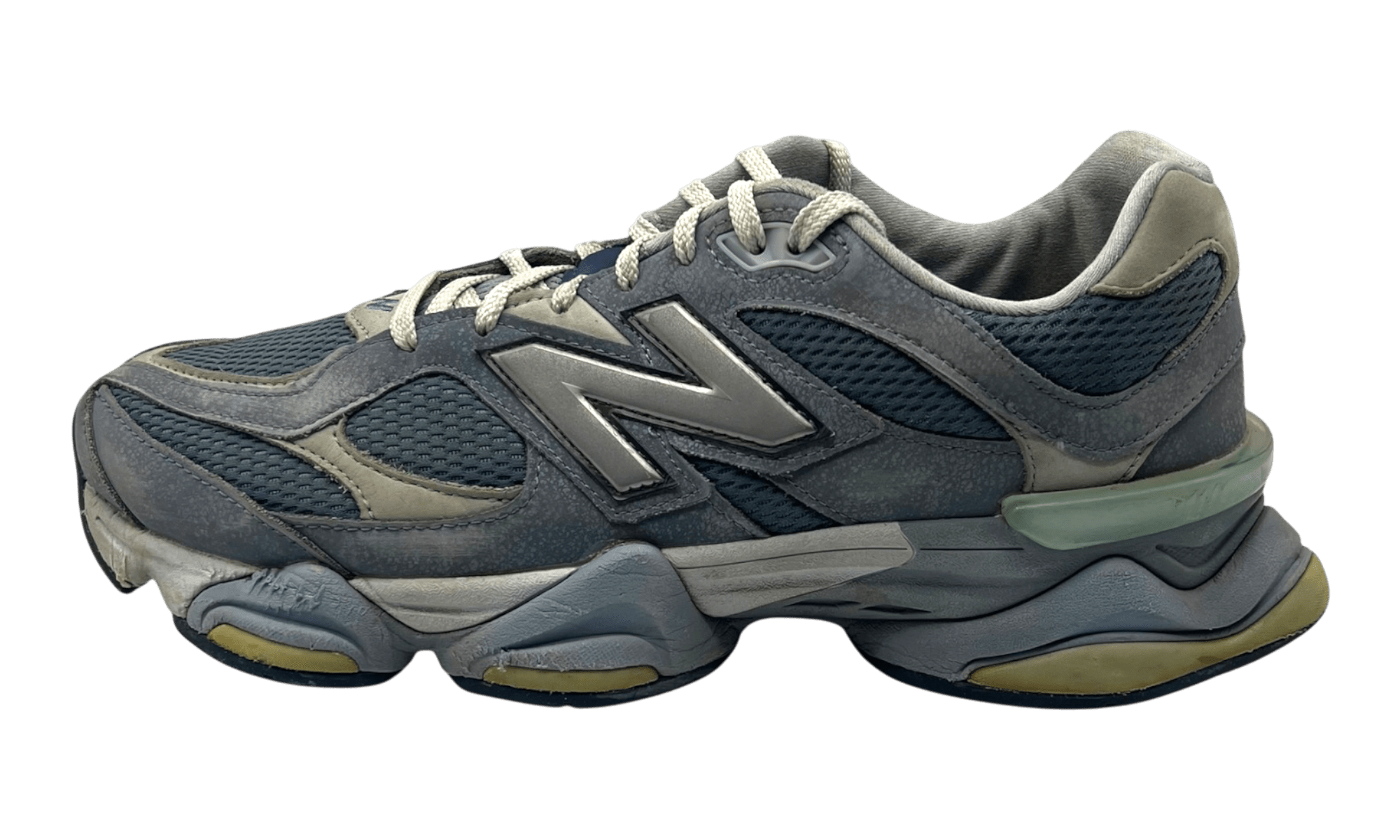 New Balance 9060 Grey Day (2023)(PreOwned)
