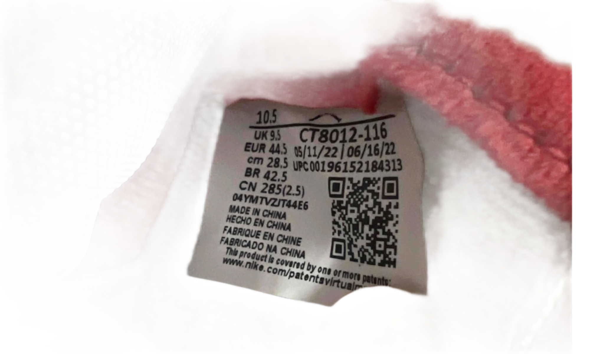 Air Jordan 11 Retro "Cherry" (PreOwned)