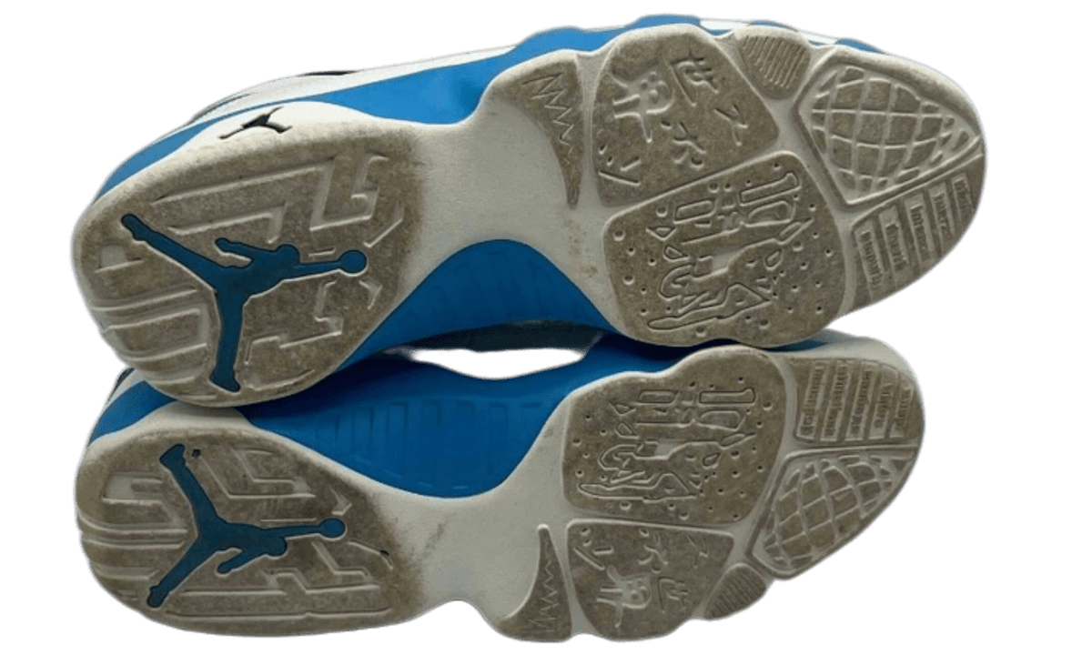 Air Jordan 9 Retro "Powder Blue" (PreOwned)