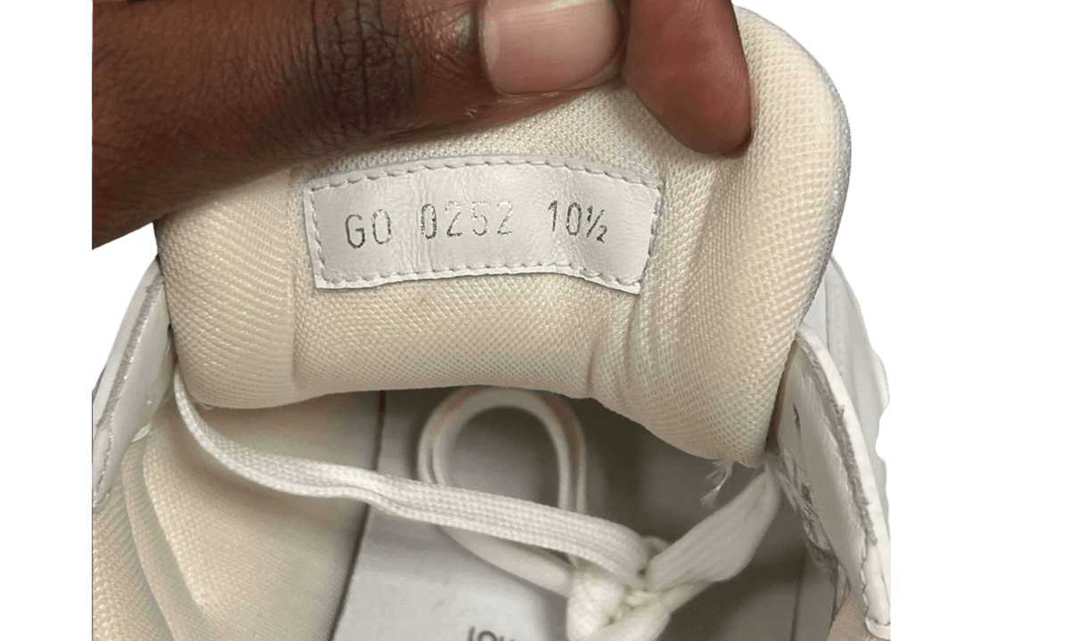 Louis Vuitton Trainer All White (PreOwned)