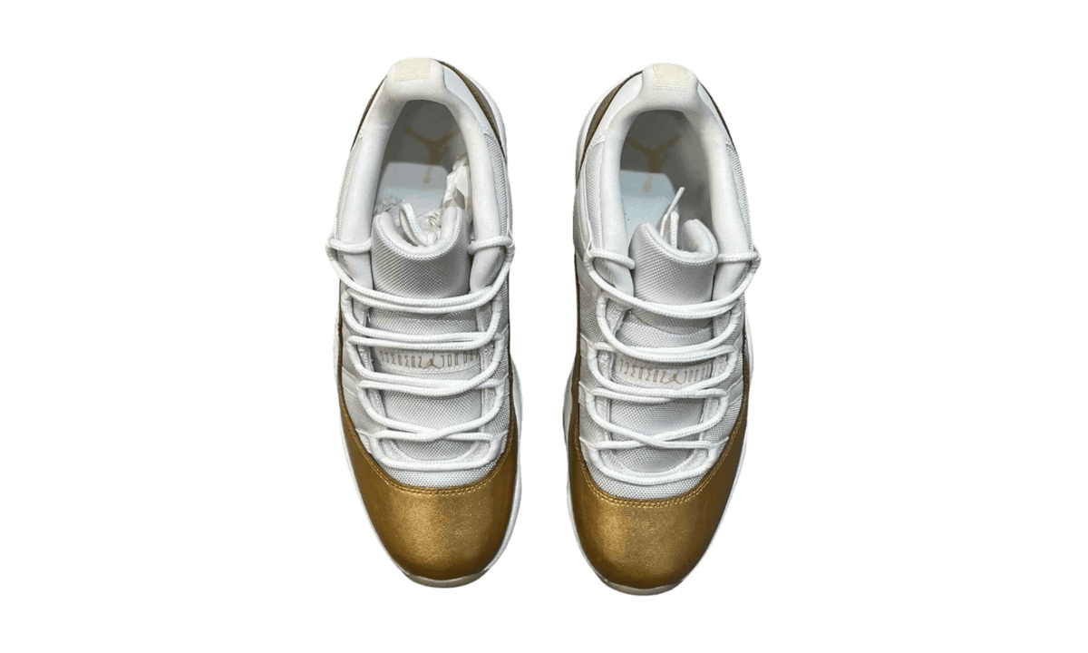 Jordan 11 Retro Low Mother's Day (Women's) (PreOwned)