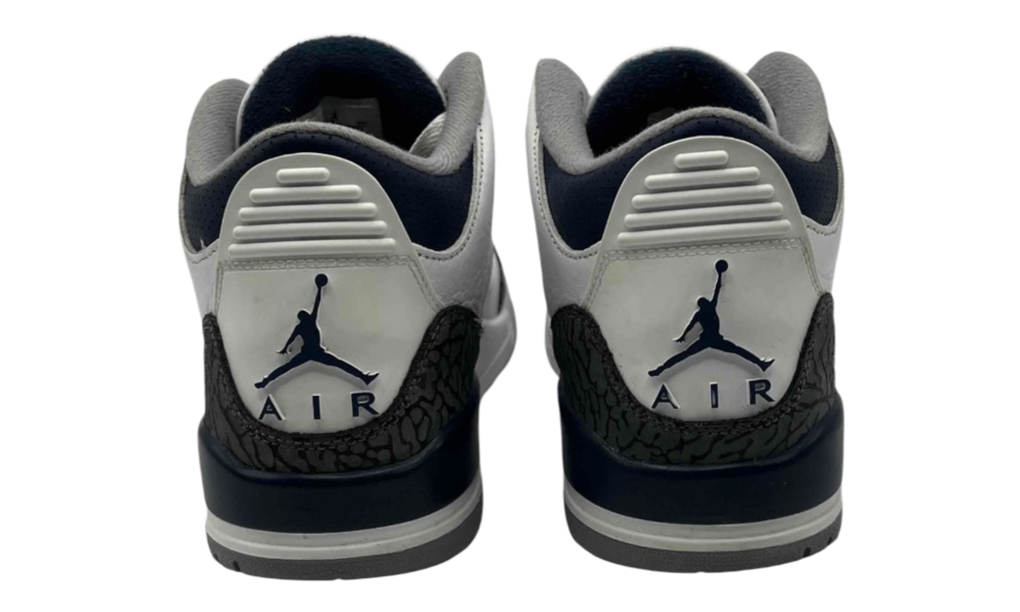 Air Jordan 3 Retro "Midnight Navy" (PreOwned)