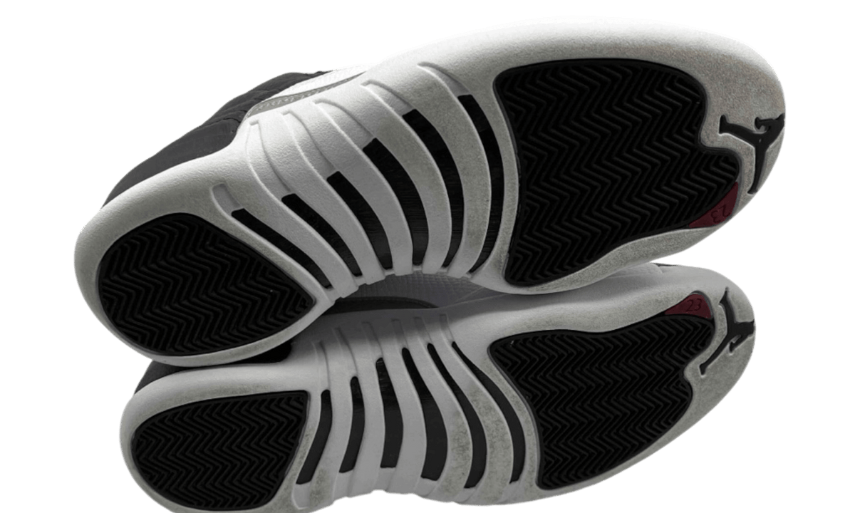 Jordan 12 Retro Playoffs (2022) (PreOwned) (No Box)