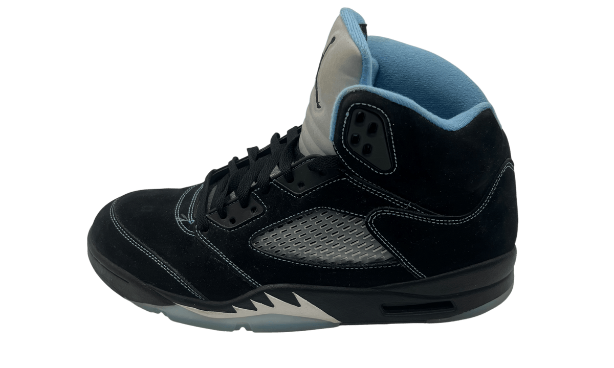 Jordan 5 Retro Black University Blue (2026) (Preowned)