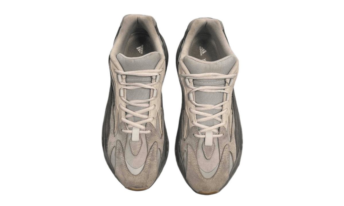 adidas Yeezy Boost 700 V2 Tephra (PreOwned)