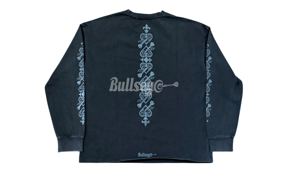 Bullseye Ace of Darts Washed Black Longsleeve T-Shirt