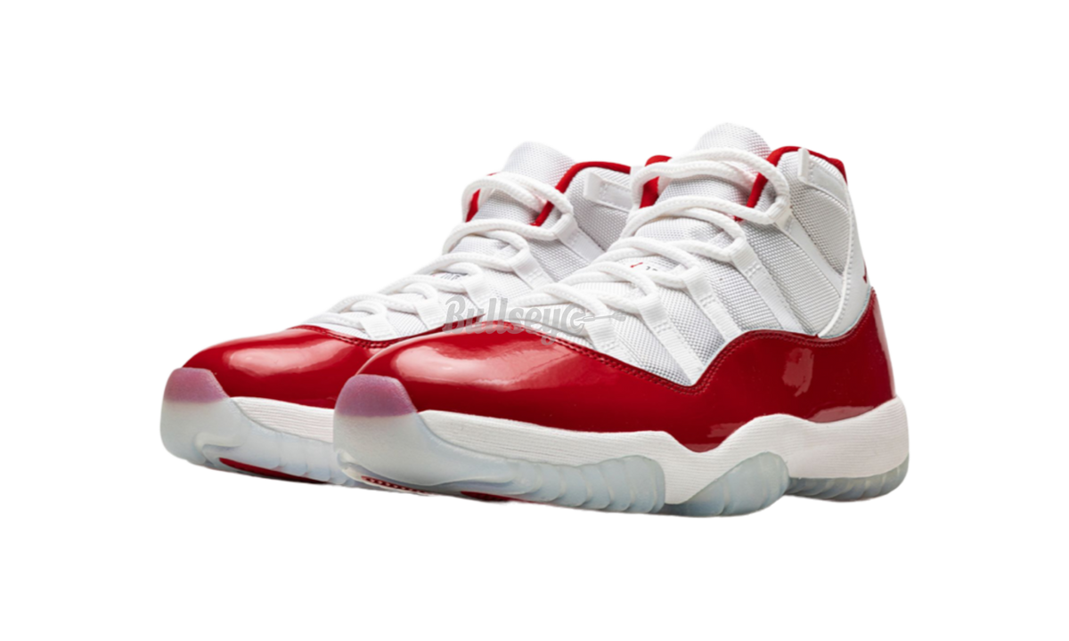 Air Jordan 11 Retro "Cherry"