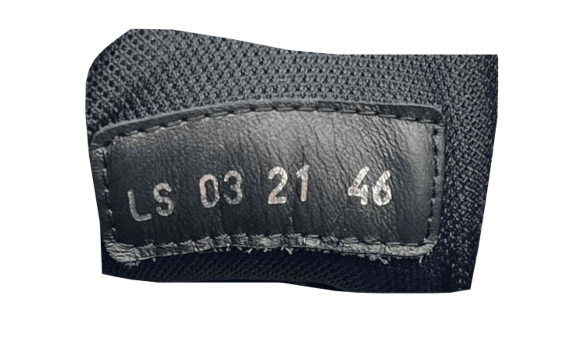 Dior B22 Black Blue 9 (PreOwned)