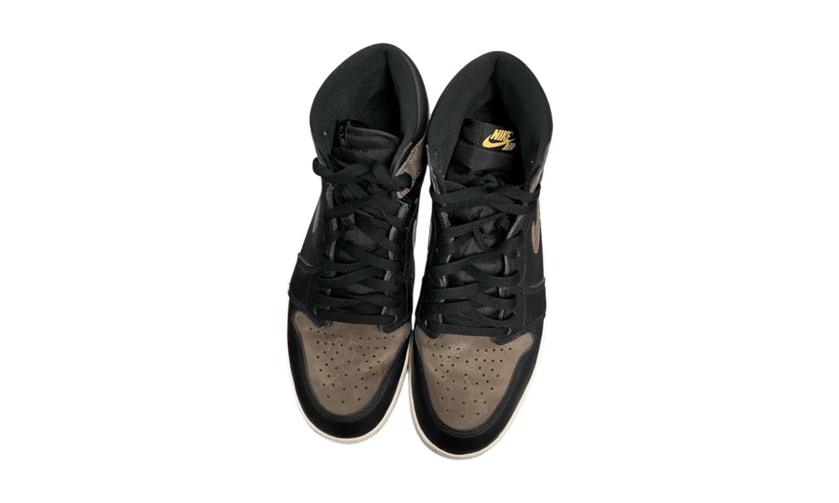 Air Jordan 1 Retro High OG "Palomino" (PreOwned)