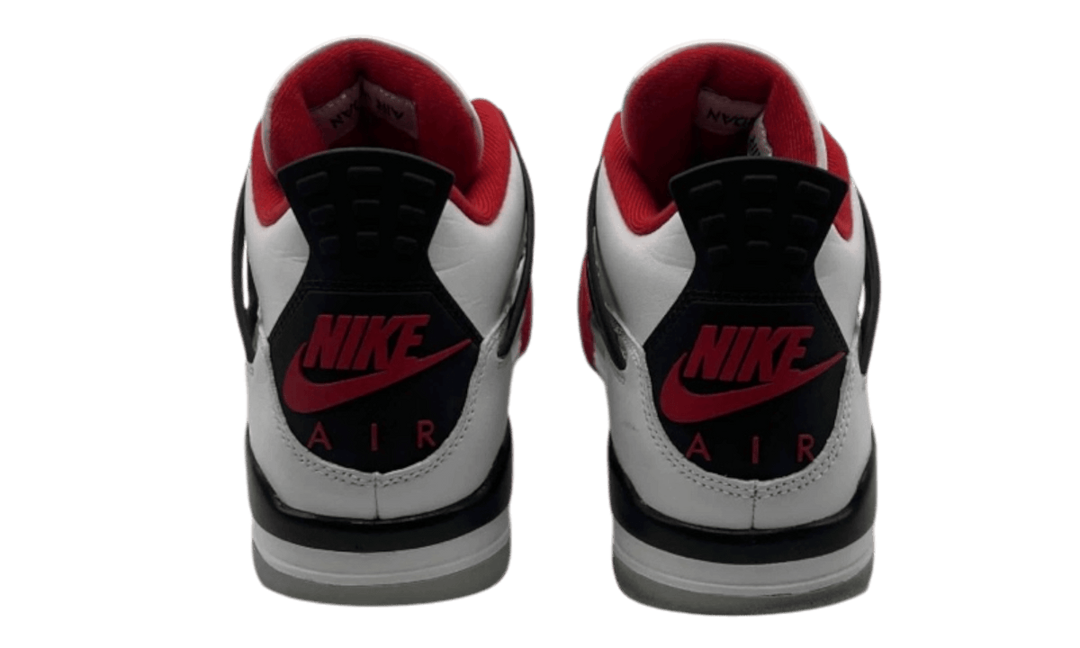 Air Jordan 4 Retro "Fire Red" 2020 (PreOwned)