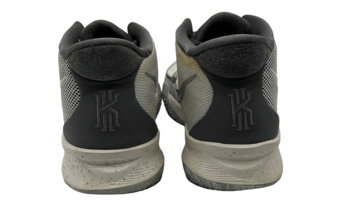 Nike Kyrie 7 SE GS (PreOwned) (No Box)
