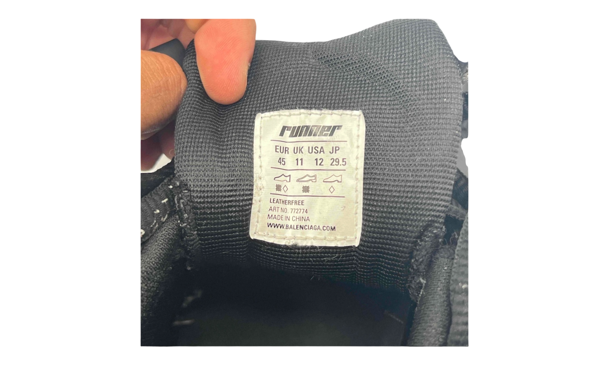 Balenciaga Runner Sneaker Triple Black (PreOwned)