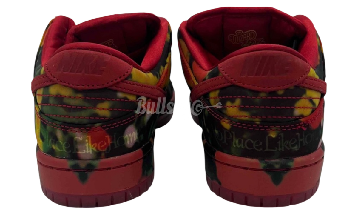 Nike SB Dunk Low The Wizard of Oz Poppy Field (PreOwned) (No Box)