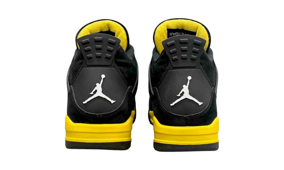 Air Jordan 4 Retro "Thunder" (2023) (PreOwned)