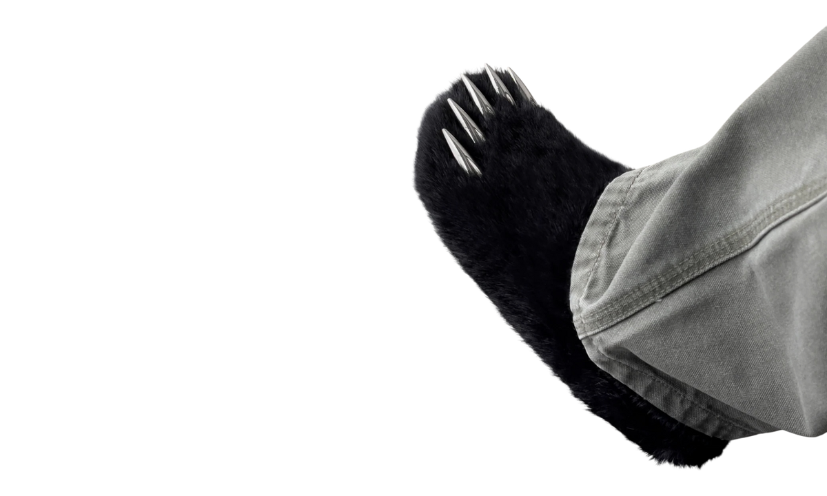 Bravest Studios Bear Claw Mule "Black"