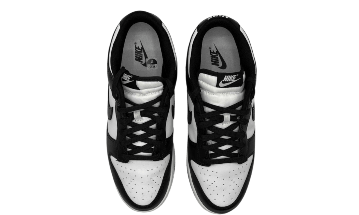 Nike Dunk Low "Panda" (PreOwned)