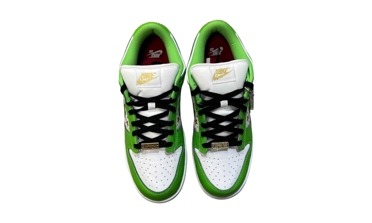 Nike SB Dunk Low Supreme Stars Mean Green (2021)(PreOwned)