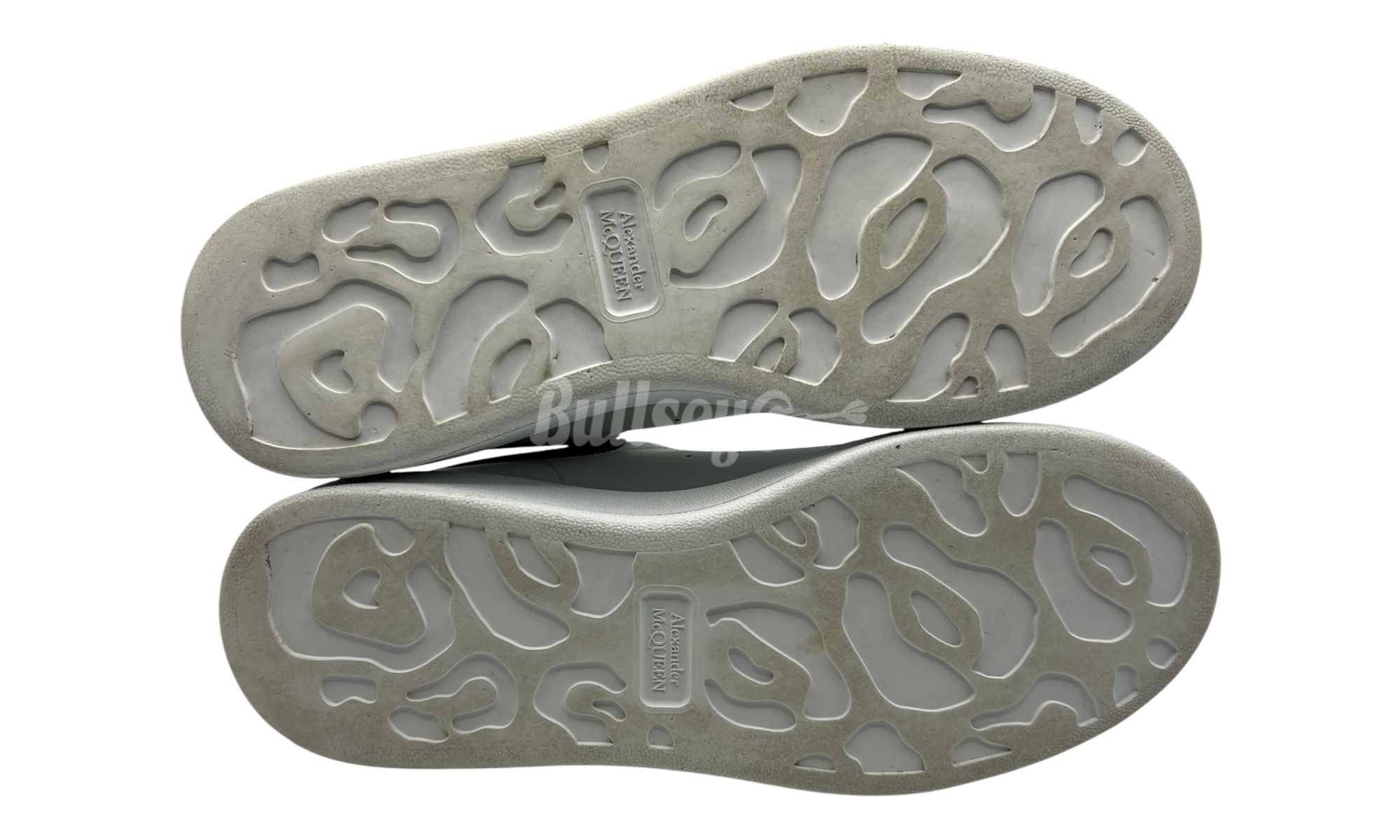 Alexander Mcqueen Oversized Sneaker Heart Logo White/Black (PreOwned)