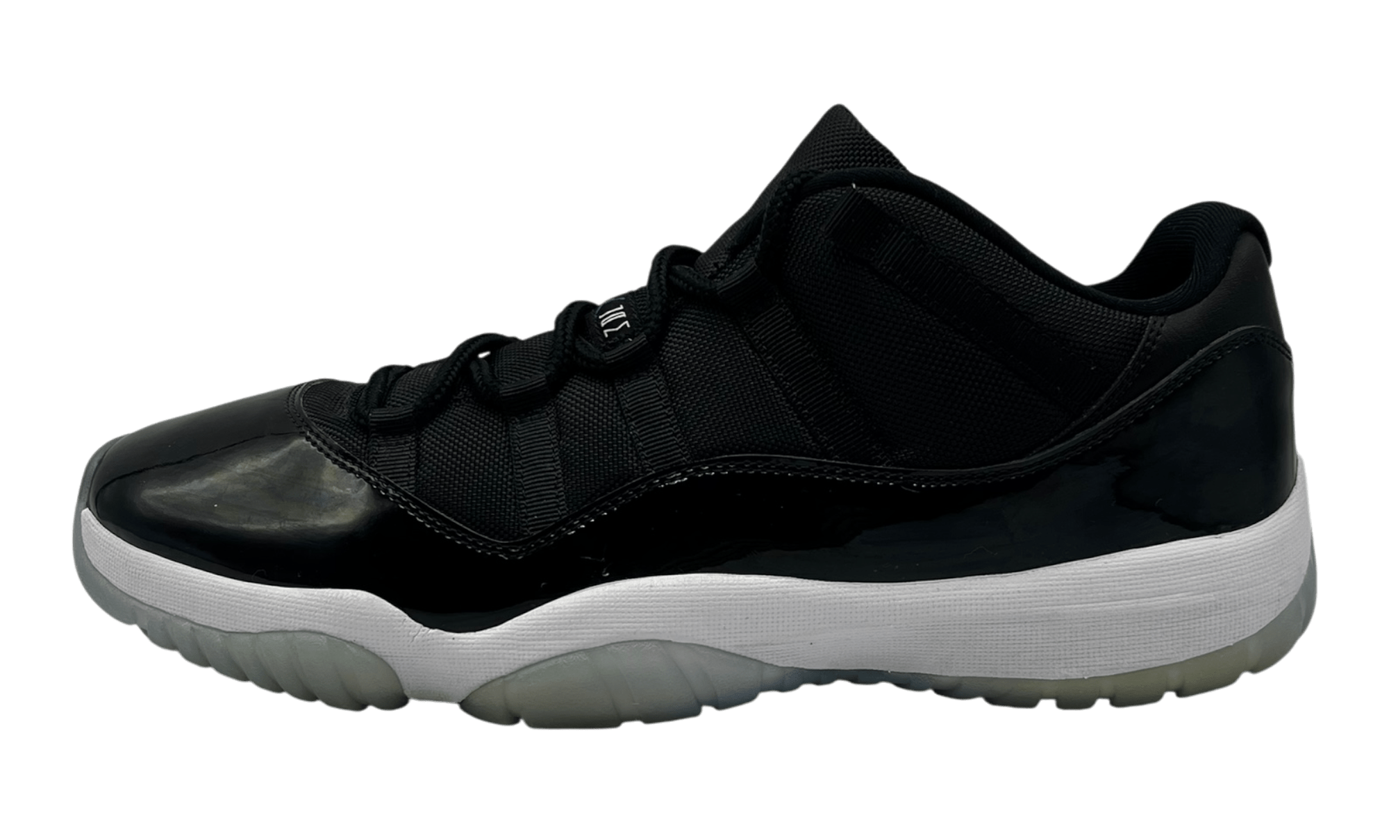Air Jordan 11 Retro Low "Space Jam" (PreOwned) (No Box)