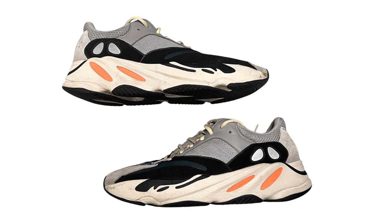adidas Yeezy Boost 700 Wave Runner (PreOwned)