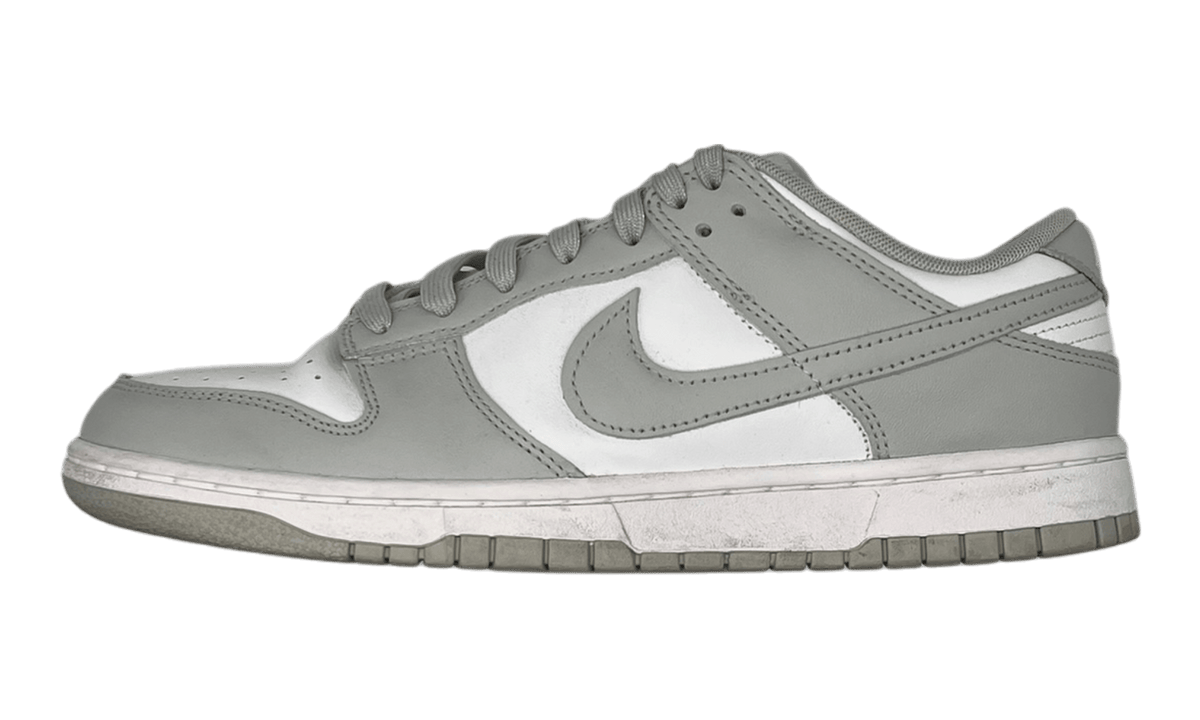 Nike Dunk Low "Grey Fog" (PreOwned)