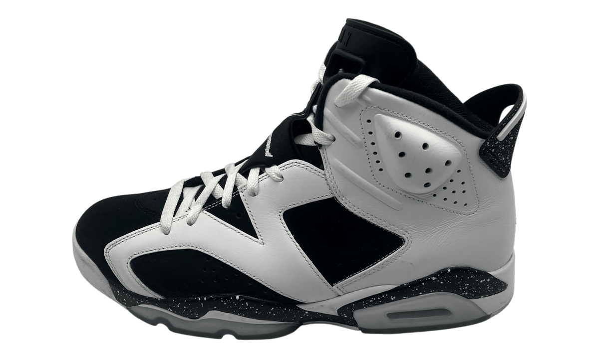 Jordan 6 Retro Oreo (2026) (PreOwned) (No Box)