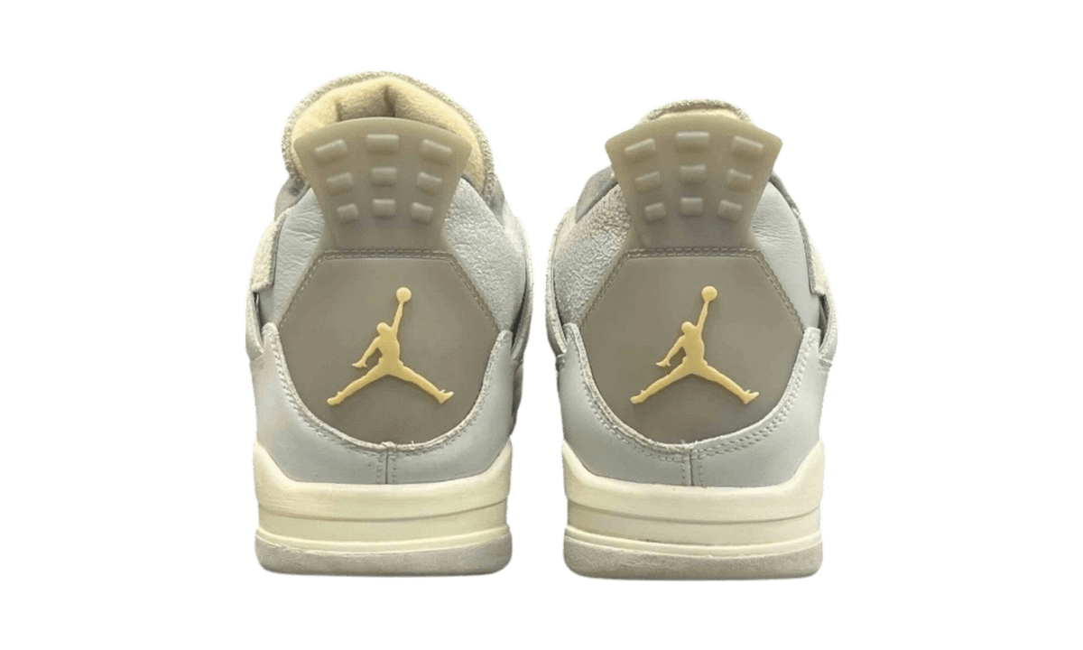 Jordan 4 Retro SE Craft Photon Dust (PreOwned) (No Box)