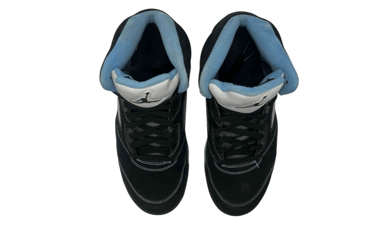 Jordan 5 Retro Black University Blue (2026) (Preowned)